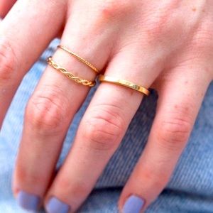 Brandy Melville GOLD Set of three unique Ring bands
